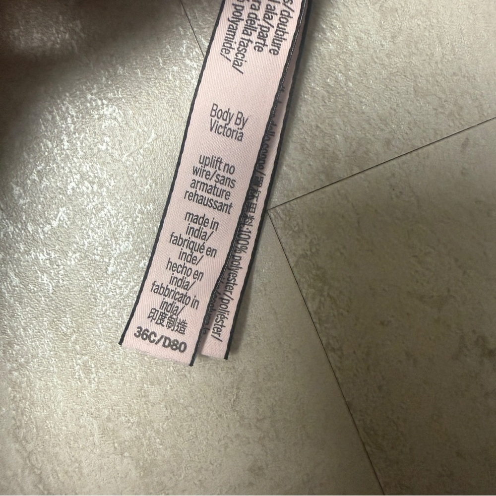Victoria's Secret bra Body By Victoria uplift no wire 36C - Picture 9 of 9